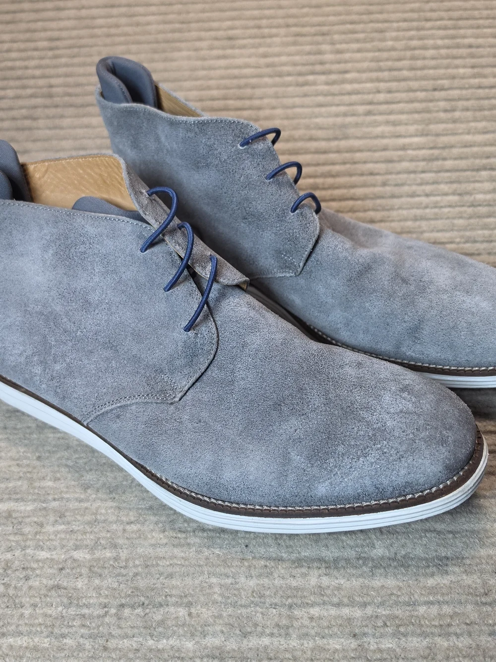 Martin Dingman Suede Chukka Boots Gray Men's 11M Casual Boot Made Brazil